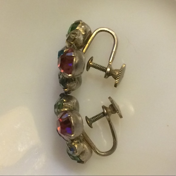 Gorgeous 1950s Vintage Earrings - Picture 3 of 5